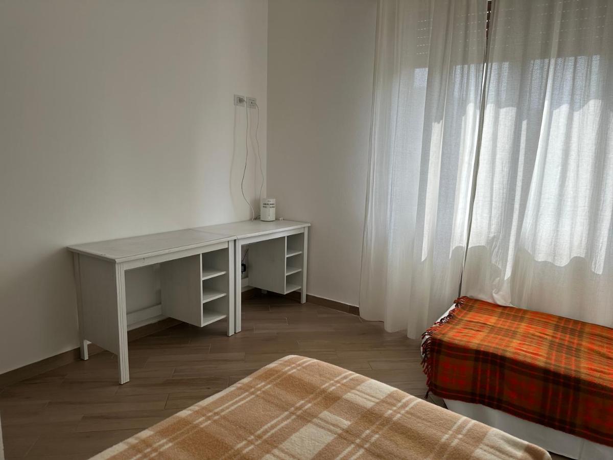 Appartamento Via Centro Verona Exterior foto